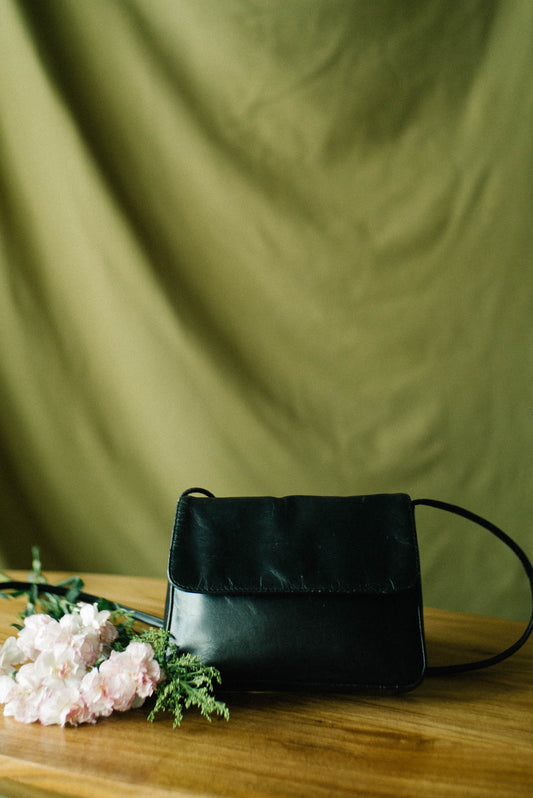 1990s Black Crossbody